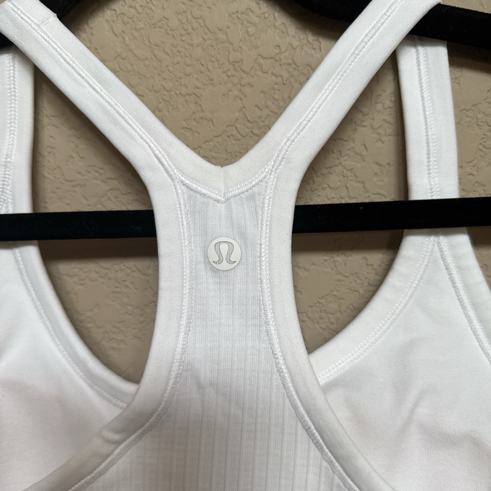 Lululemon Ribbed Racerback Tank w/ Built-In Bra – White | Size 4 - Picture 3 of 3
